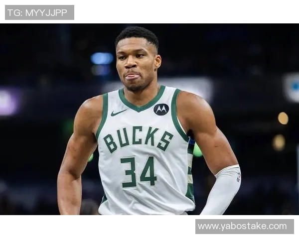 张佳玮分析雄鹿队实力字母哥连续八年称霸东部第一人