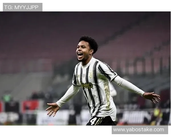 尤文图斯官方宣布禁止3名种族歧视麦肯尼的帕尔马球迷观赛