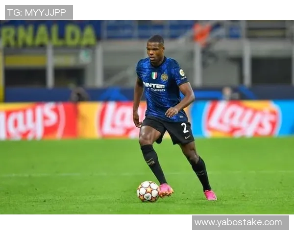 邓弗里斯脚踝伤情恢复不理想确定缺席米兰德比战