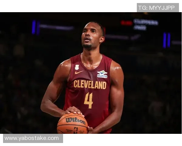 关键时刻莫布里展现实力16投7中三分命中率高达50贡献22分13篮板4助攻4盖帽